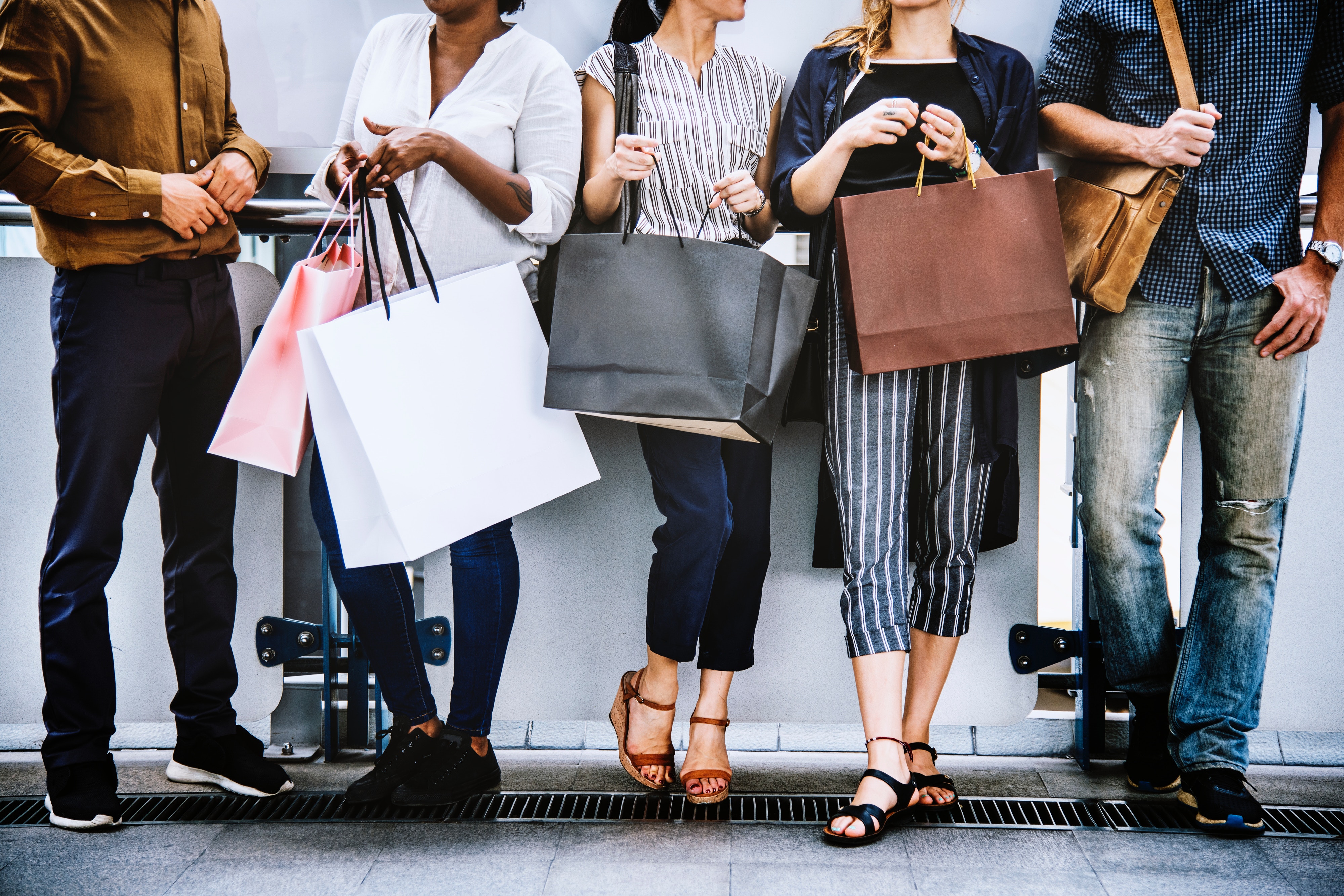 five-young-shoppers