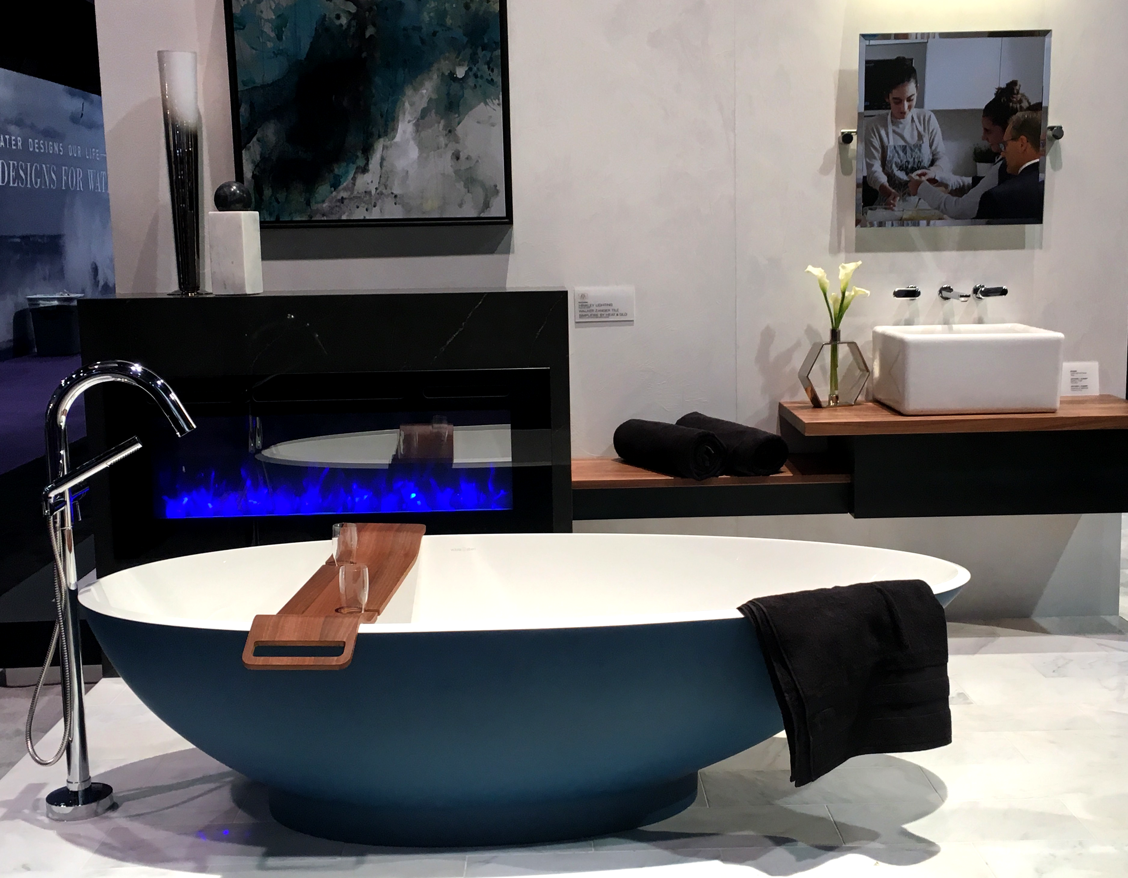 kbis-accent-tub